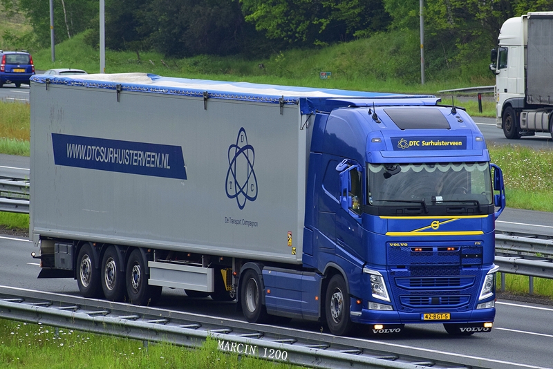 _DSC4232-crop-Volvo FH IV-DTC Surhuisterveen.JPG
