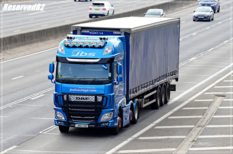 DSC_7749.JPG Jbs.JPG