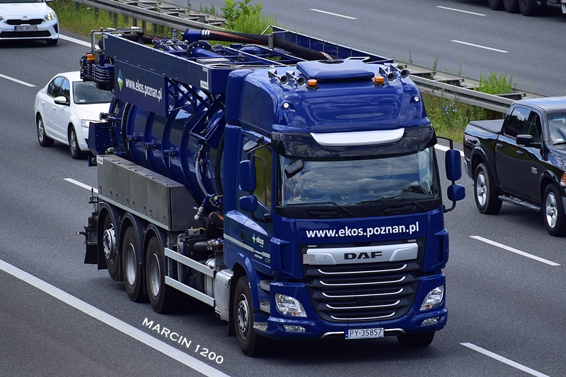 _DSC5022-crop-Ekos-DAF CF.JPG