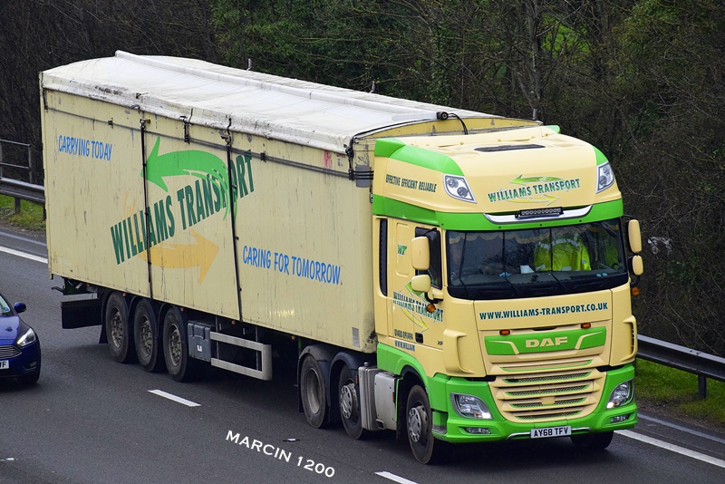 _DSC0116-crop-DAF XF 106 II-Williams Transport.JPG