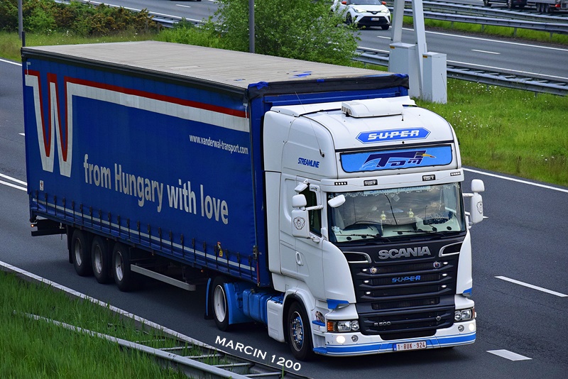 _DSC3579-crop-SCANIA R STREAMLINE-TDM.JPG