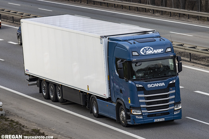 Scania S450 Skarp.jpg