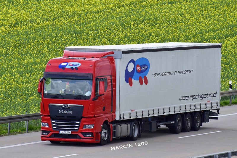 _DSC1829-crop-MPC-MAN TGX II.JPG