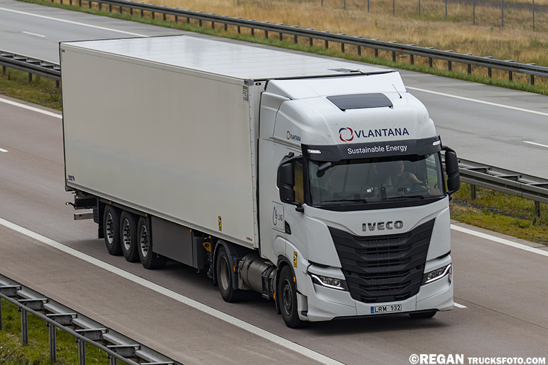 Iveco S-Way Vlantana LNG.jpg
