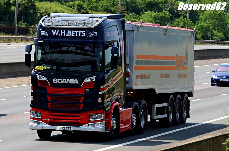 DSC_5422.JPG Betts.JPG