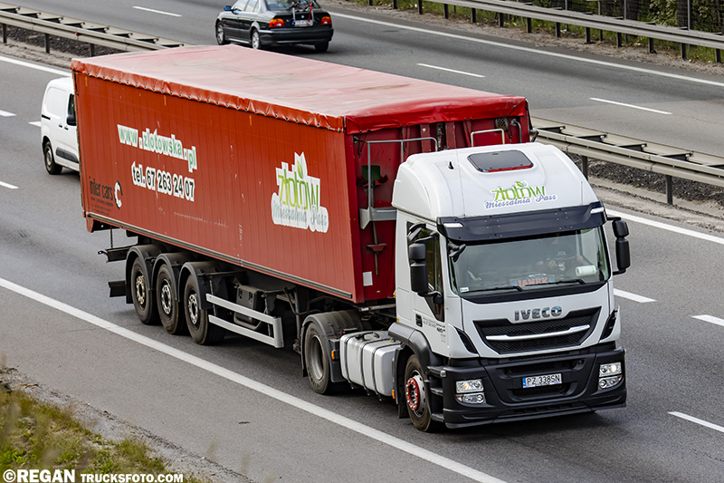 Iveco Stralis Złotowska Mieszalnia Pasz.jpg