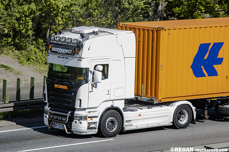 Scania R420 Grześkiewicz Transport.jpg