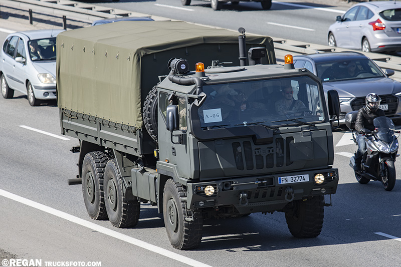 Iveco IMV M250.404145 WM.jpg