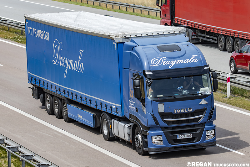 Iveco Stralis Hi-Way - Drzymała.jpg