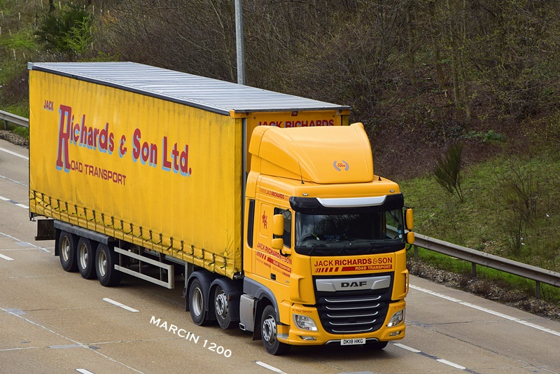 _DSC5280-crop-Jack Richards-DAF XF 106 II.JPG