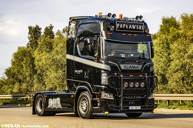 Scania S590 V8 - Popławski.jpg
