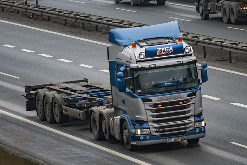 Scania R450 Streamline - Zyga Transport.jpg