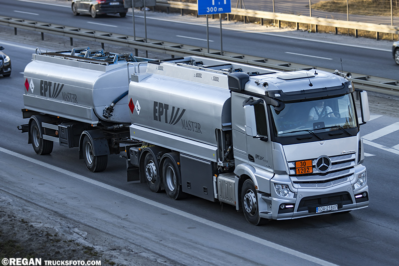 Mercedes-Actros MP4 - EPT Master.jpg