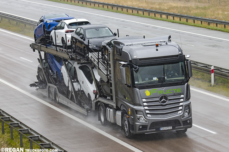 Mercedes-Benz Actros MP5 L - Fructe.jpg