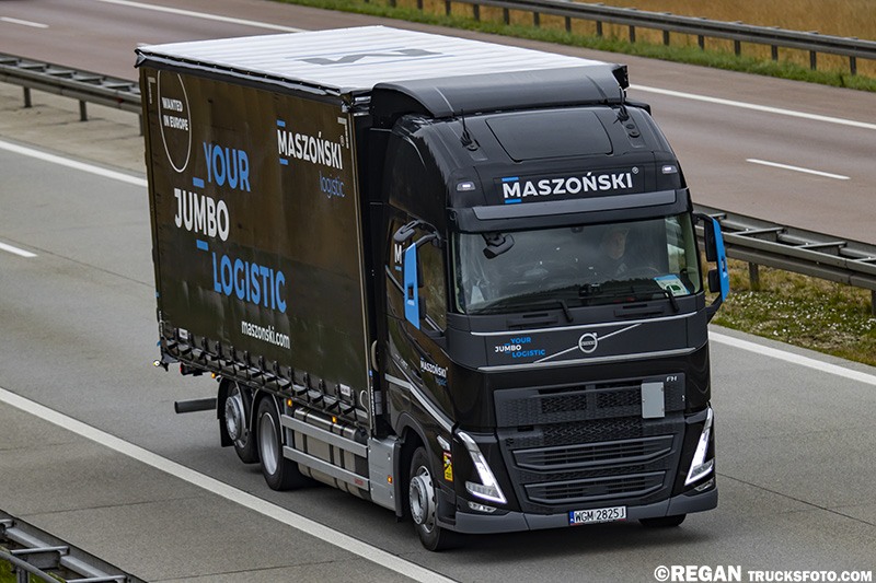 Volvo FH5 - Maszoński.jpg