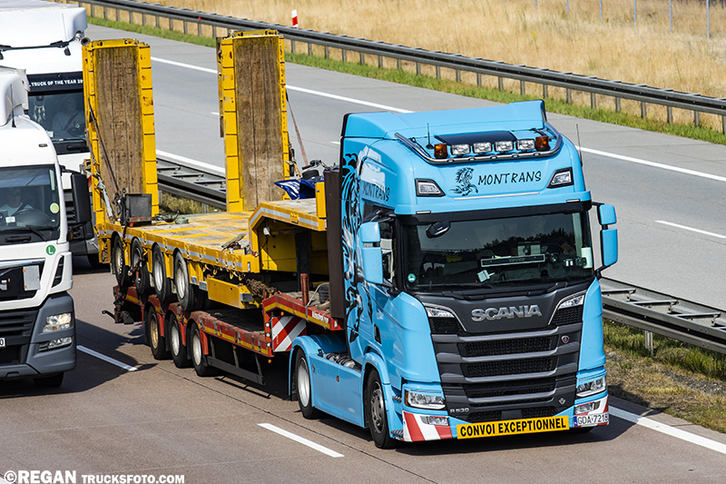 Scania R530 V8 Montrans.jpg