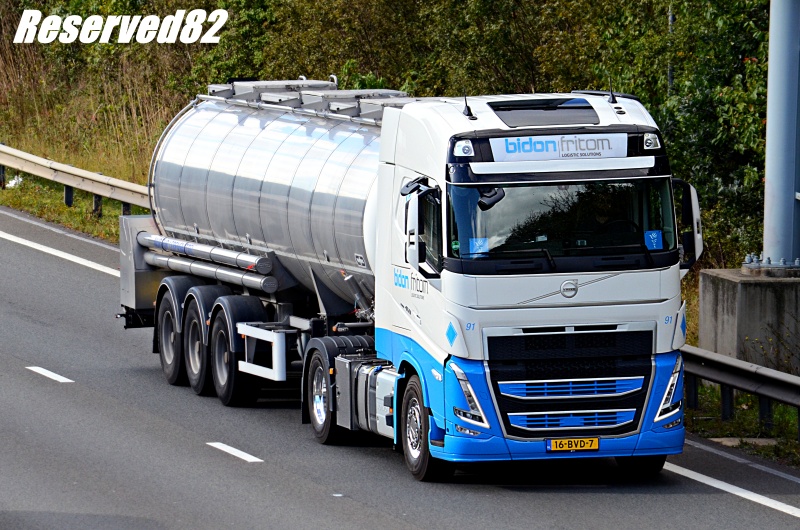 DSC_3395.JPG Bidon Fritom.JPG