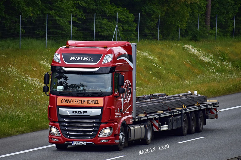 _DSC4471-crop-LWS-DAF XF 106.JPG