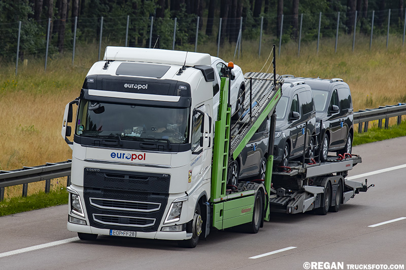 Volvo FH4 - Europol.jpg