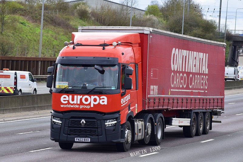 _DSC0712-crop-EUROPA-Renault Range T Evo.JPG