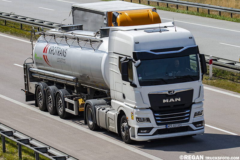 MAN TGX II - Krotrans.jpg