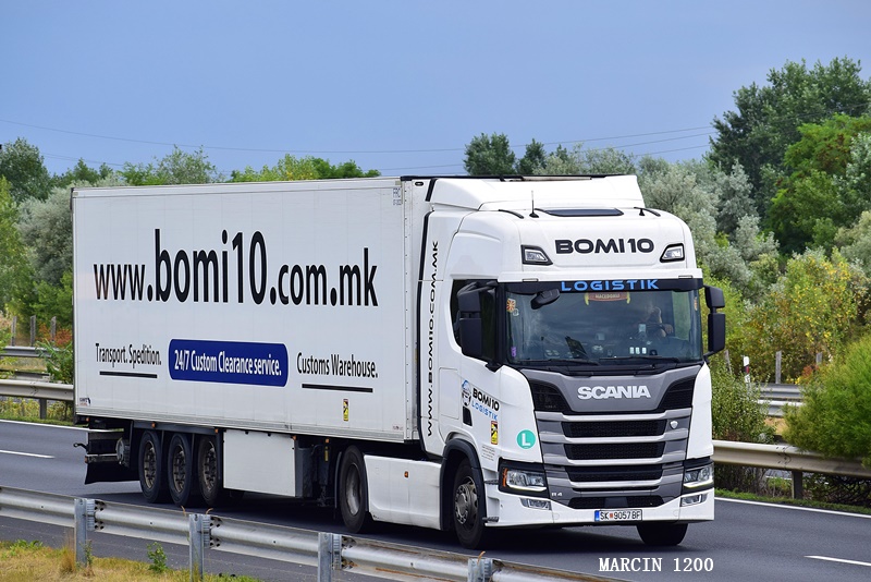 _DSC5627-crop-BOMI10-SCANIA R NG.JPG