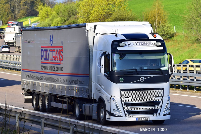 _DSC2717-crop-POLYTRANS-VOLVO FH V.JPG