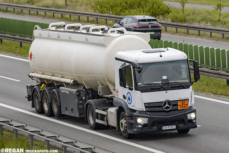 Mercedes-Benz Actros - Samat.jpg
