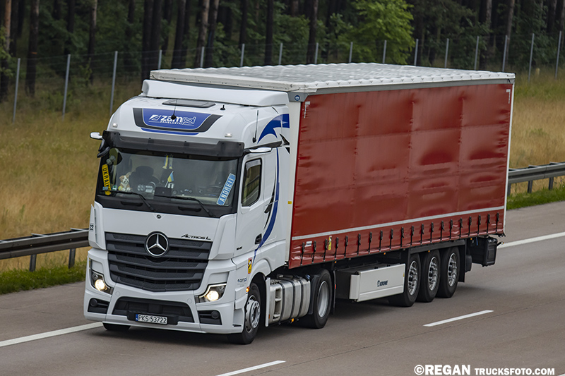 Mercedes-Benz Actros MP5 L - Zampol.jpg