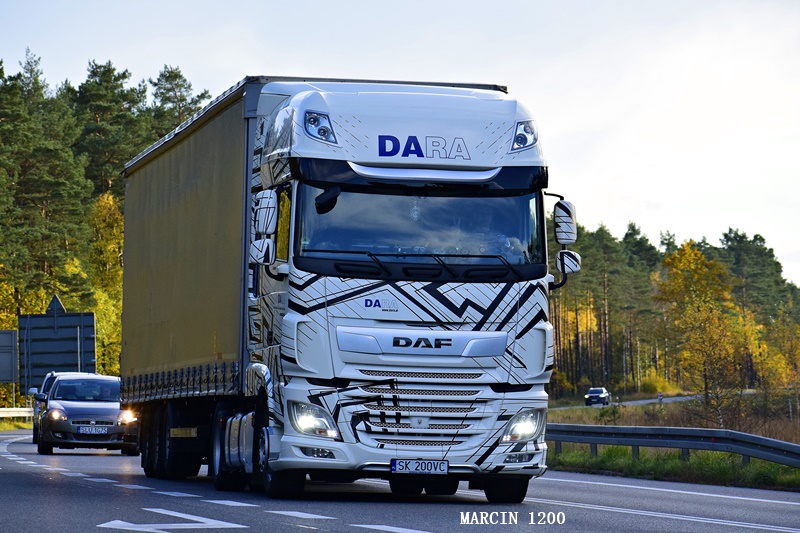 _DSC7424-crop-DARA-DAF XF106 II.JPG
