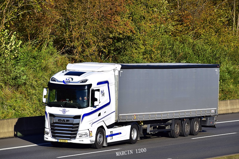 _DSC8136-crop-DAF XG-MM.JPG