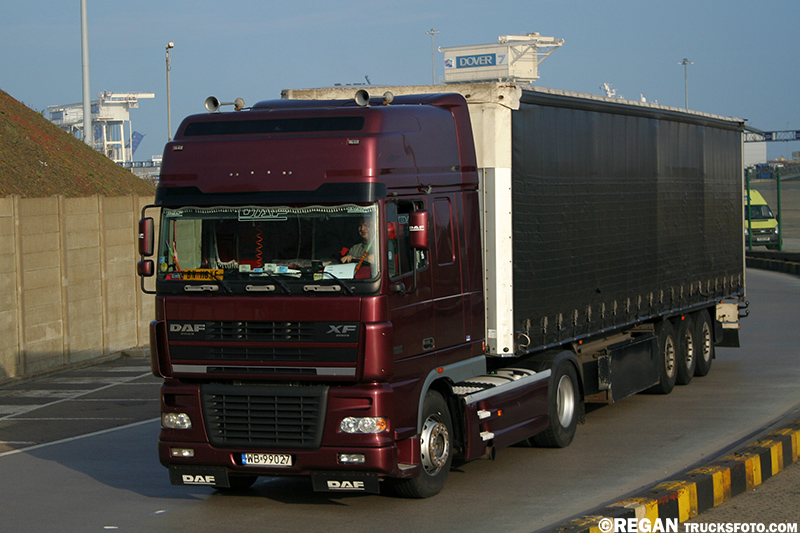 DAF  XF95.jpg
