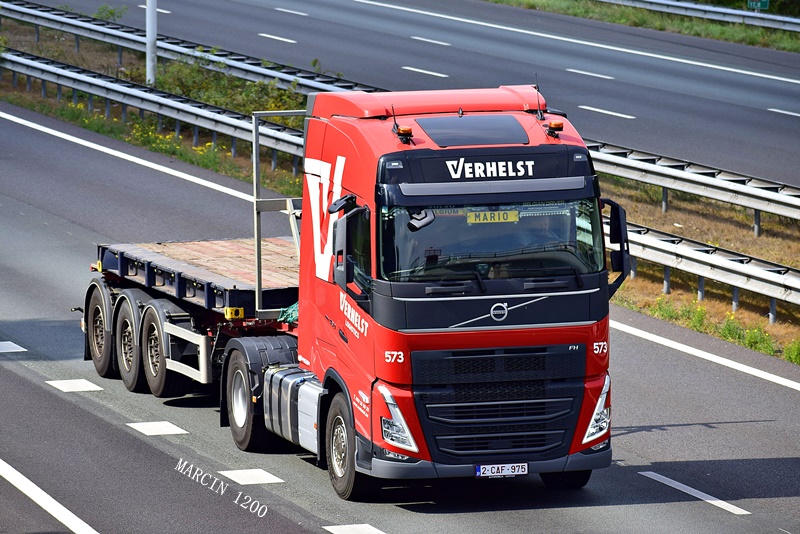 _DSC8601-crop-Verhelst-VOLVO FH V.JPG