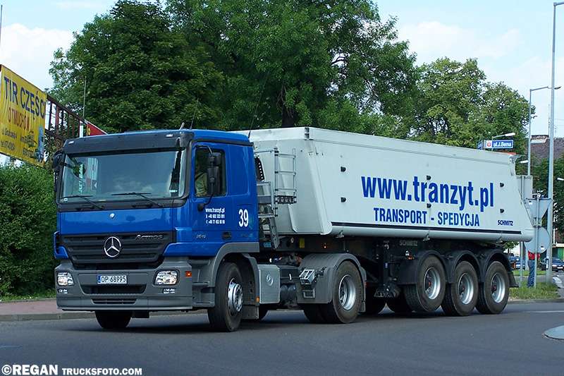 Mercedes-Benz Actros MP2 - Tranzyt.jpg