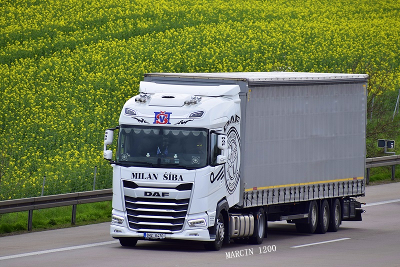 _DSC1415-crop-MILAN ŠÍBA-DAF XG.JPG