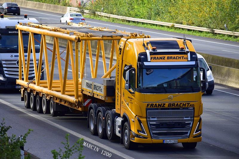 _DSC7878-crop-Franz Bracht-Volvo FH V Globetrotter XL.JPG
