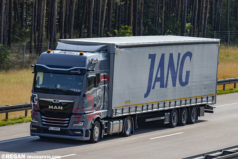 MAN TGX II Individual S - Jang.jpg