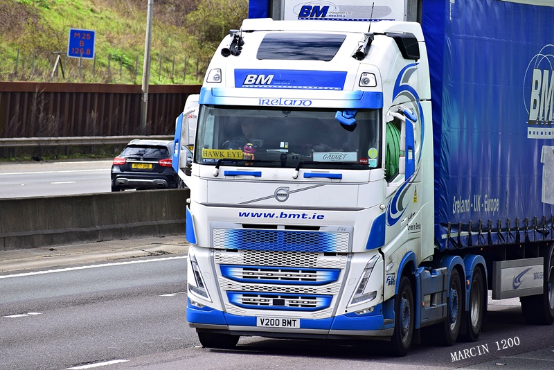 _DSC0738-crop-BM Transport-VOLVO FH V.JPG
