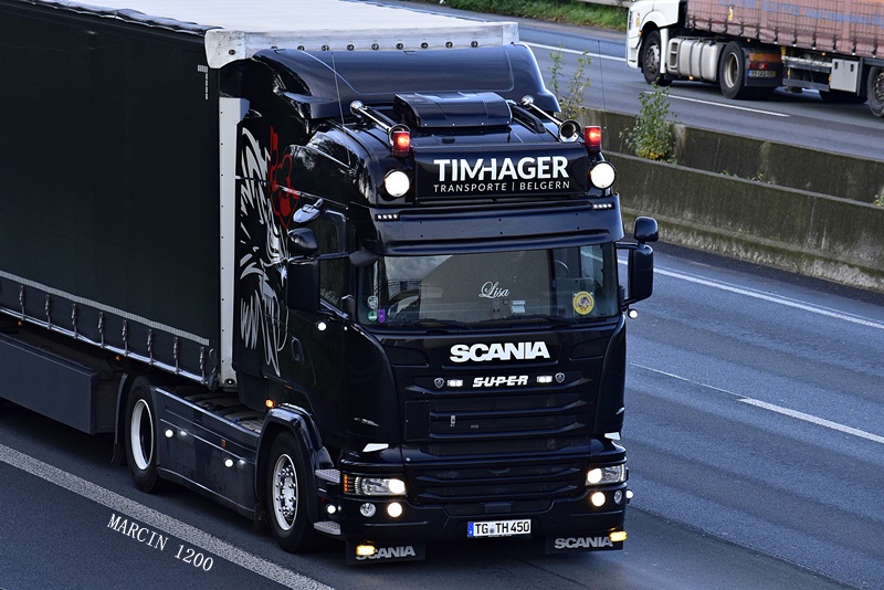 _DSC7565-crop-TIM HAGER-SCANIA R450 STREAMLINE.JPG