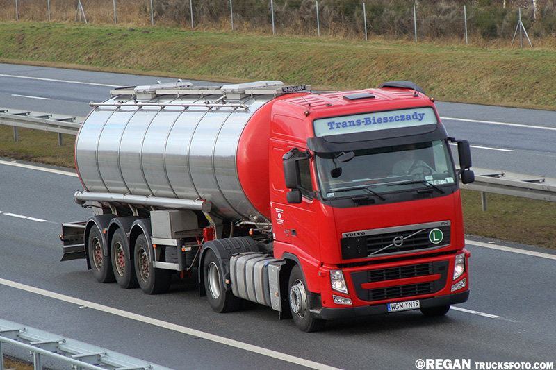Volvo FH3 - Trans-Bieszczady.jpg