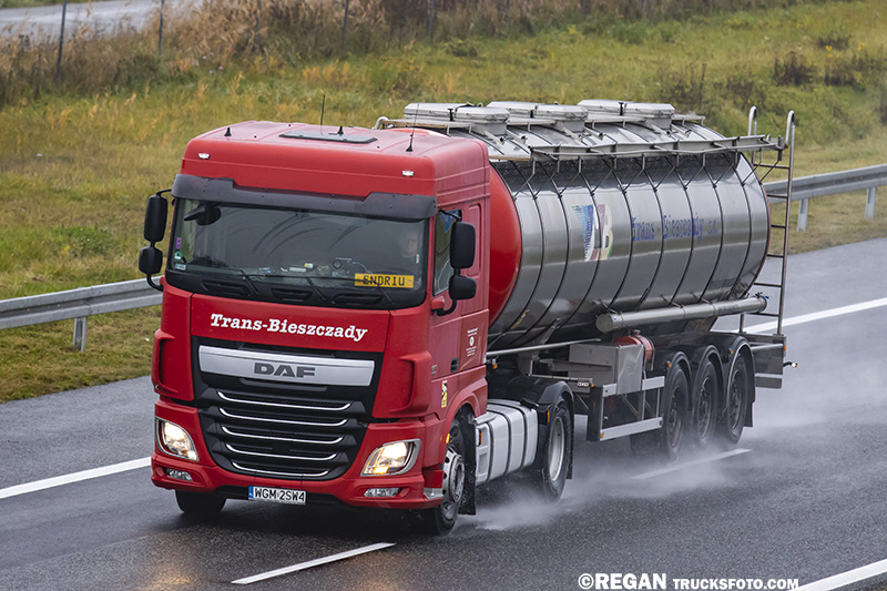 DAF XF106 Trans-Bieszczady.jpg