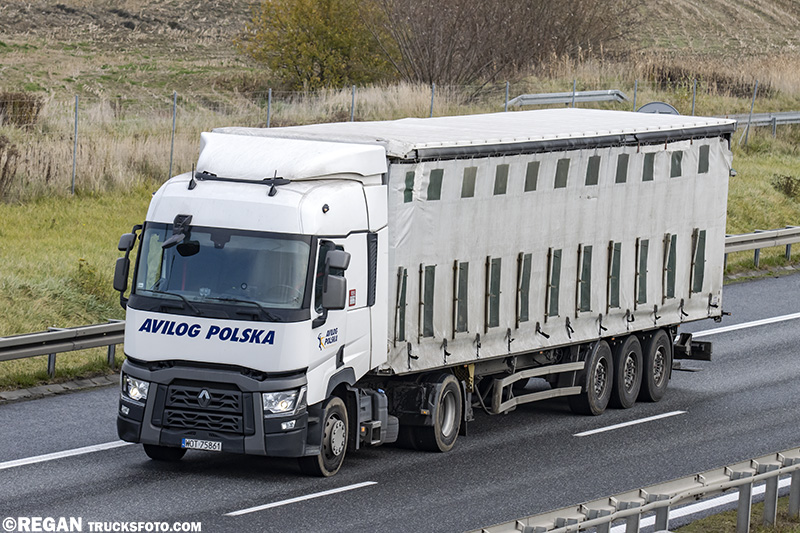 Renault Range T - Avilog.jpg