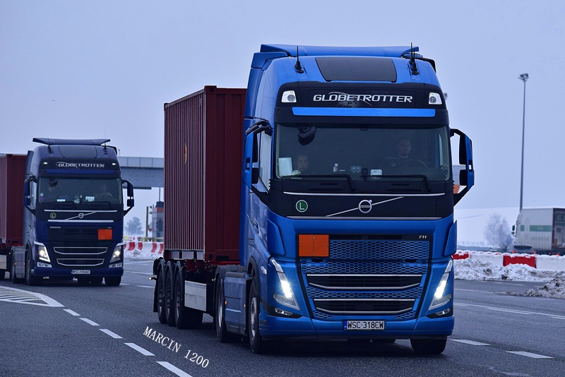 _DSC8444-crop-Morado-VOLVO FH V.JPG
