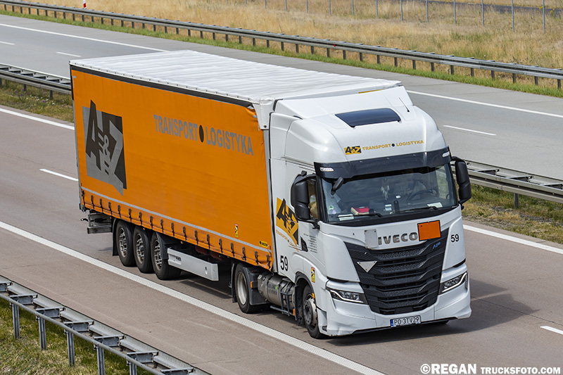 Iveco S-Way LNG A&Z Transport.jpg