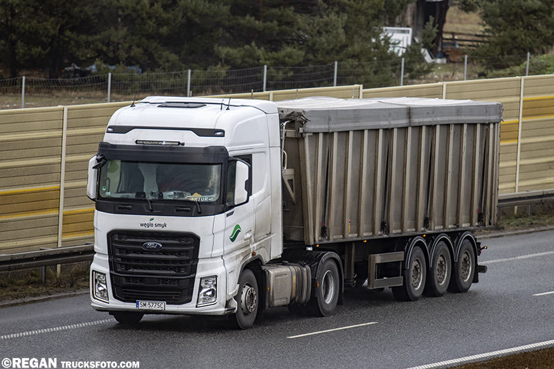 Ford F-Max - Węglo Smyk.jpg