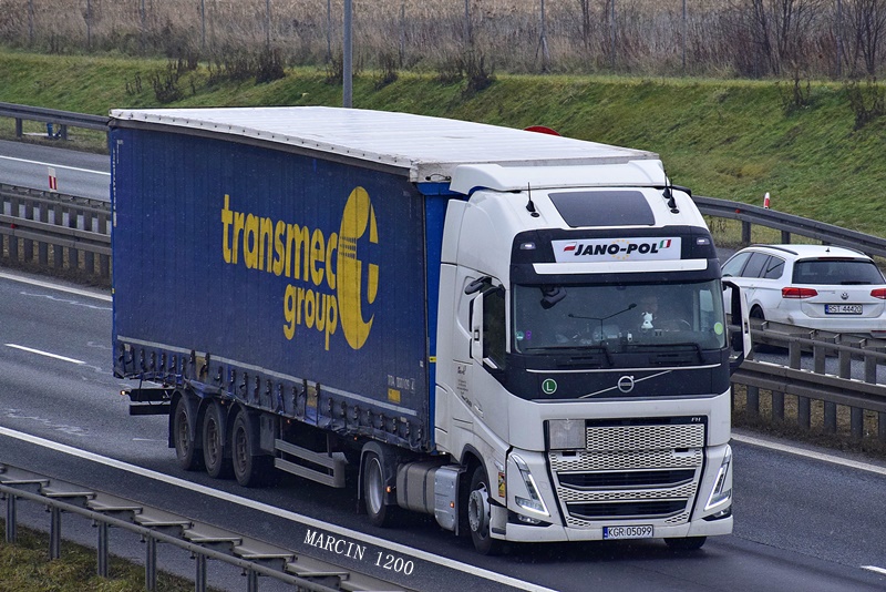 _DSC8677-crop-Jano-Pol-VOLVO FH V.JPG