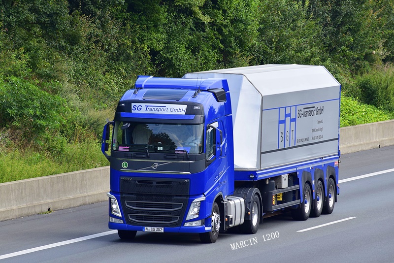 _DSC8453-crop-SGT-VOLVO FH IV.JPG
