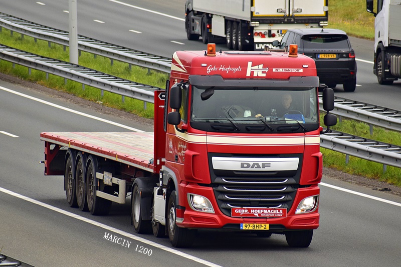 _DSC4183-crop-Gebr. Hoefnagels-DAF XF 106.JPG