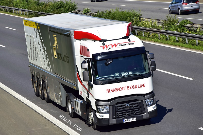 _DSC4668-crop-W&W Trans-Weg-RENAULT RANGE-T.JPG