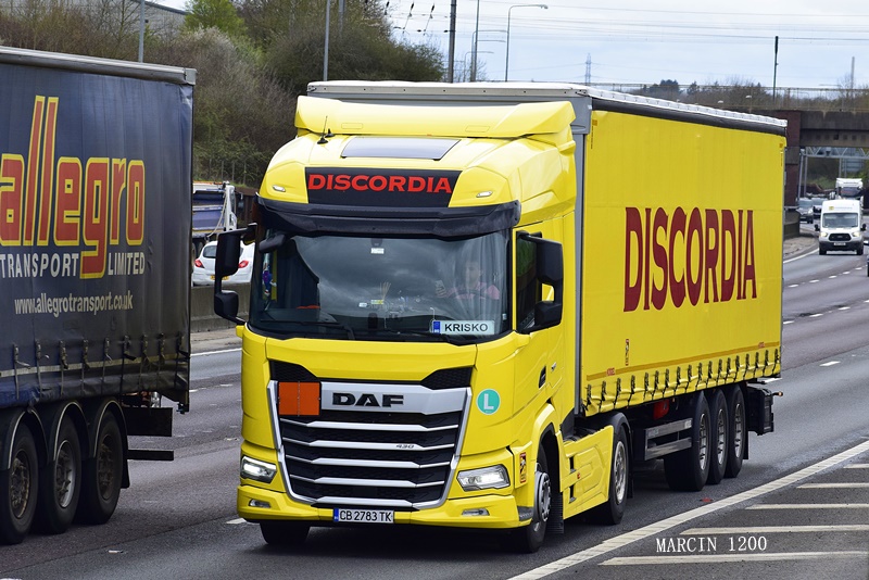 _DSC0533-crop-DISCORDIA-DAF XF.JPG